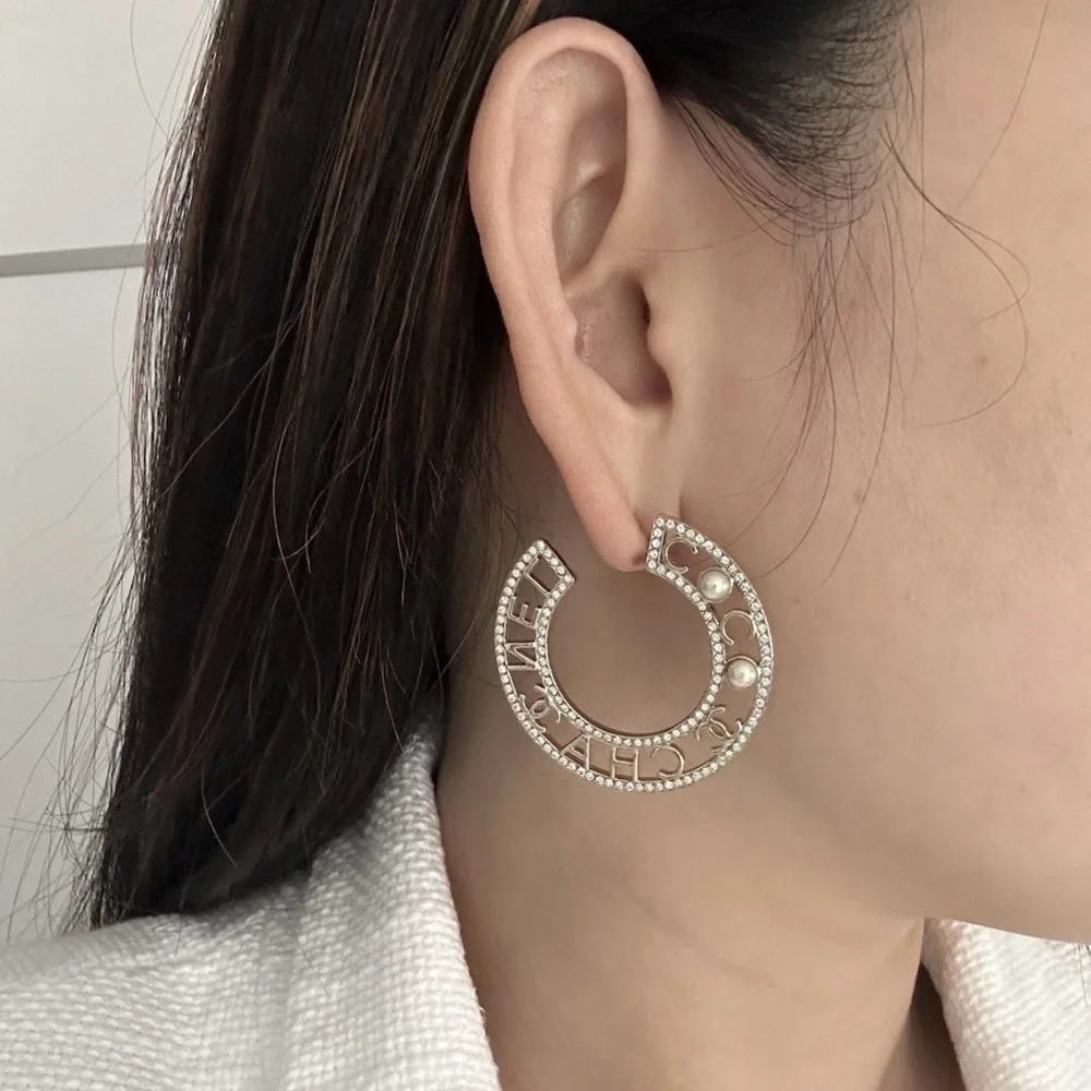 Chanel Gold pearly crystal Hoop Earrings - Picture 2 of 4